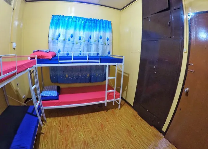 Hostel Hey Fellas *